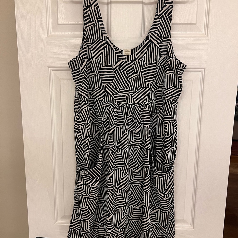 Saint Tropez West Black and White Patterned Midi Dress